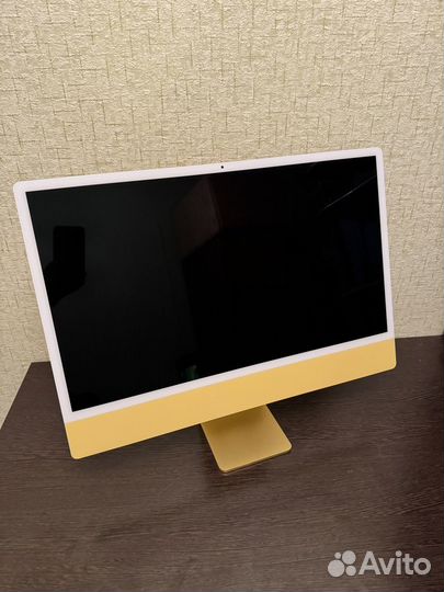 Apple iMac 24 M1 2021 Gold 16GB 512GB Trackpad