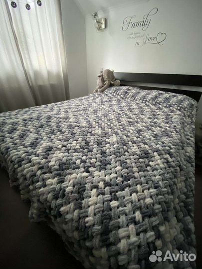 Плед на кровать