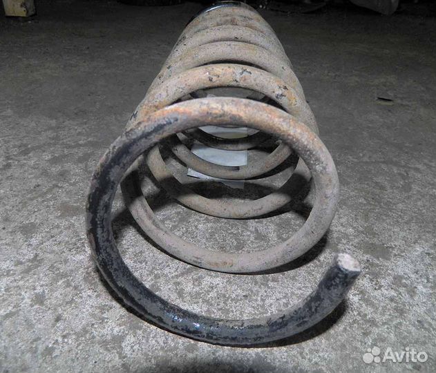 Пружина задняя Seat Toledo 1