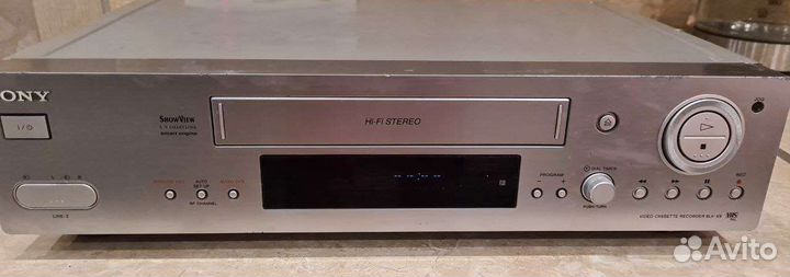 Видеомагнитофон