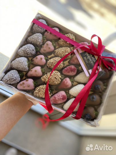 Клубника в шоколаде Иркутск