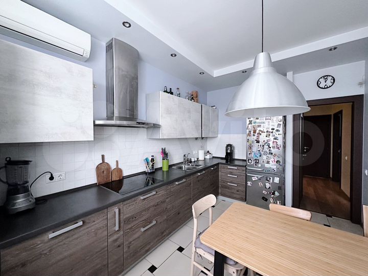 2-к. квартира, 66 м², 9/9 эт.