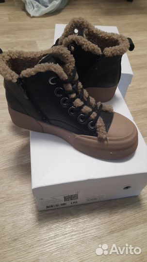 Кеды женские натуральная кожа 38