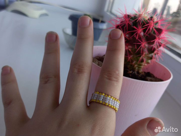 Колечко из бисера