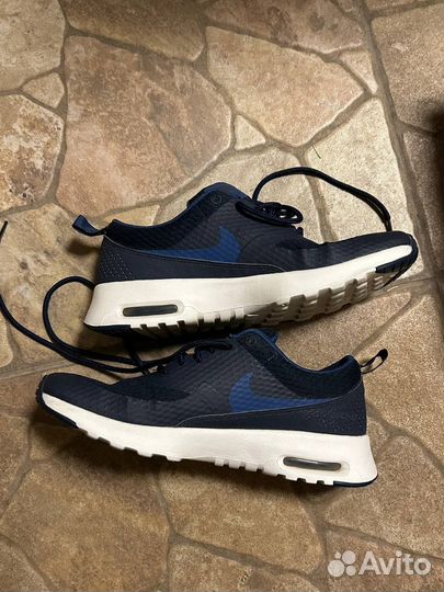 Кроссовки женские Nike 36-37 р