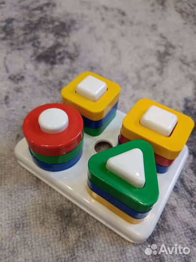 Развивающие игрушки пакетом