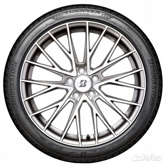 Bridgestone Turanza T005 235/45 R18