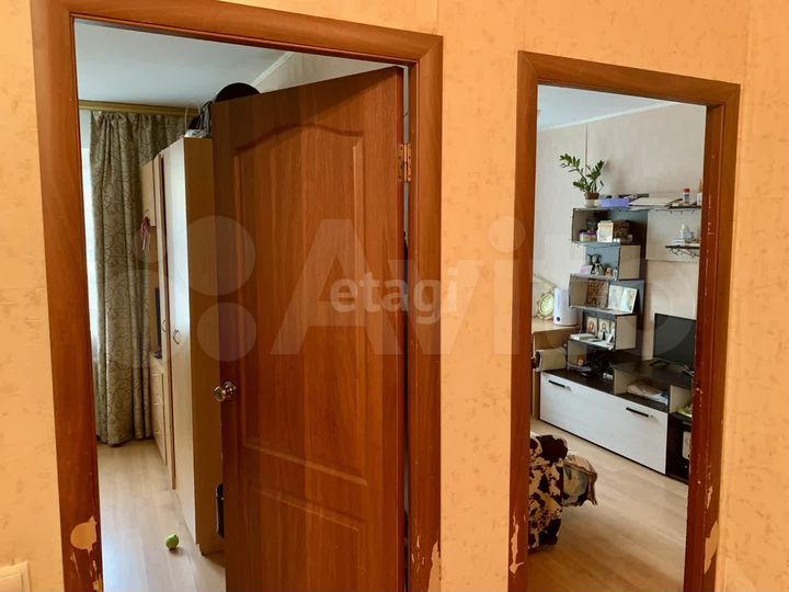 Комната 33 м² в 1-к., 1/5 эт.