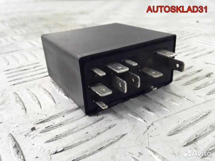 Реле стеклоочистителей VW Passat B5+ 4B0955531A