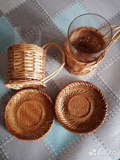 Набор. Бутылки с крышками