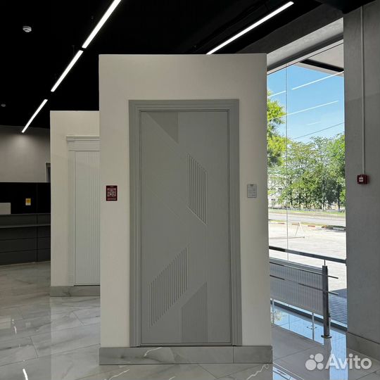 Двери межкомнатные белые