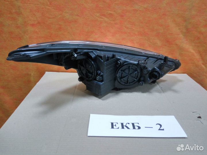 Фара левая Hyundai I30 2 2011-2015 (галоген, линза