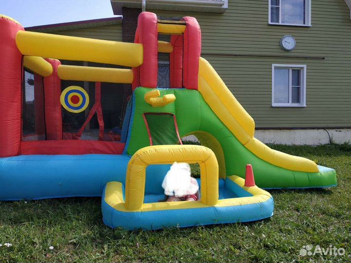 Надувной игровой центр