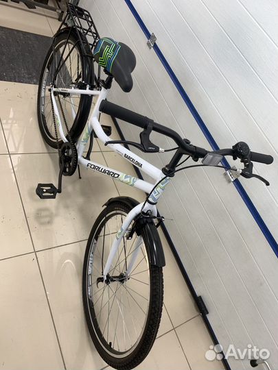 Forward Barcelona 1.0