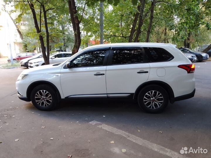 Mitsubishi Outlander 2.0 CVT, 2016, 167 542 км