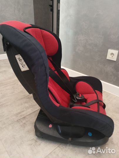 Автомобильное детское кресло