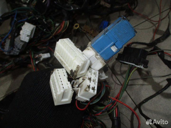 Проводка (коса) Nissan Almera (N16)