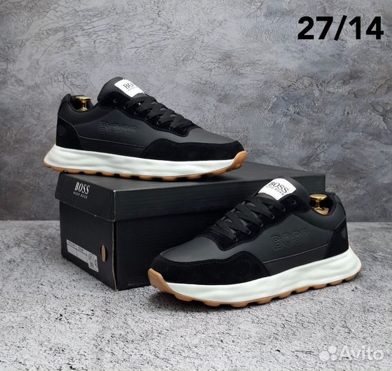 Кроссовки черные boss