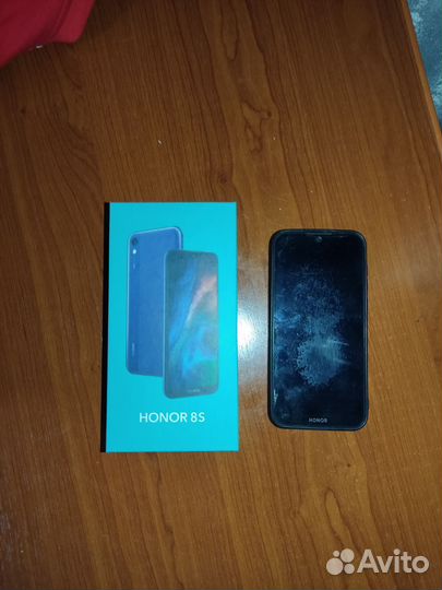 HONOR 8S, 2/32 ГБ
