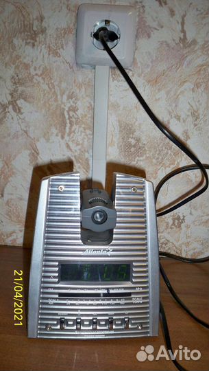 Радиоприёмник-часы AtlantaAT-169