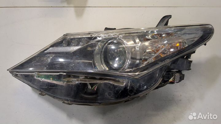 Фара (передняя) Toyota Auris E18 2012, 2013