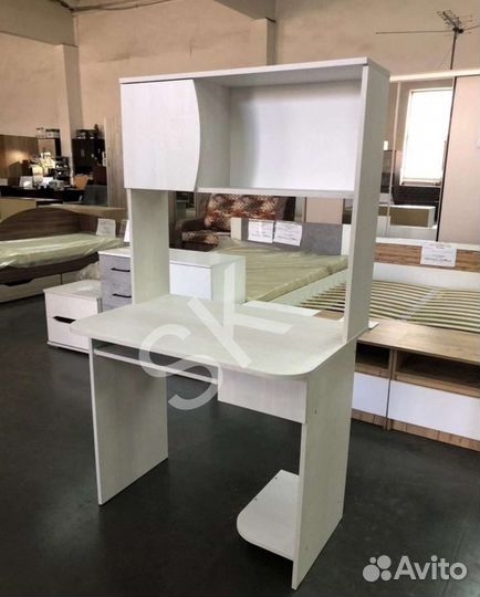 Компьютерный стол №2 Новый Со Склада