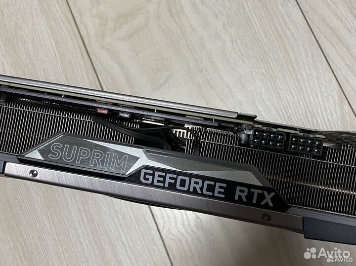 MSI GeForce RTX 3070 Ti suprim X 8GB