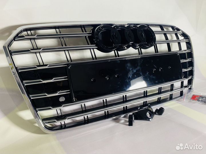 Решетка радиатора Audi A7 S7 хром 15-18г