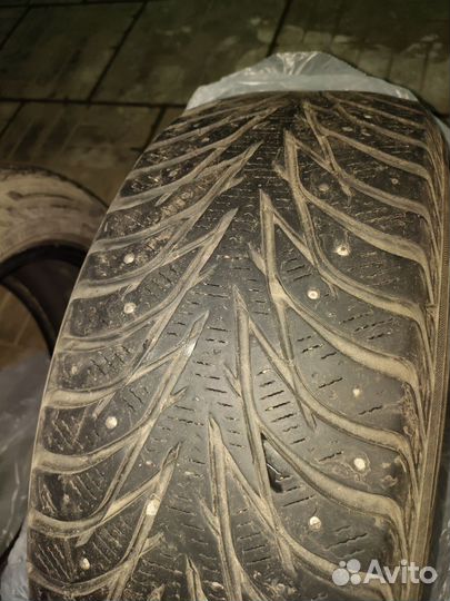 Yokohama Ice Guard IG10 205/55 R16 94T