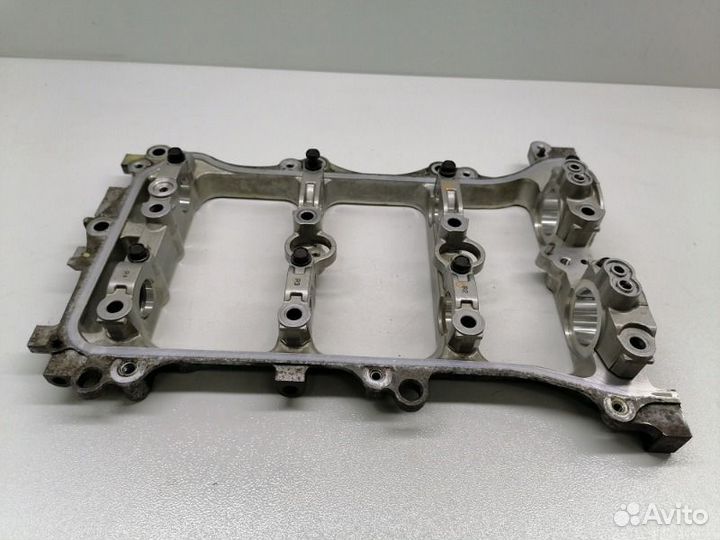 Корпус распредвалов правый Lexus Rx AGL10 3.5 2010