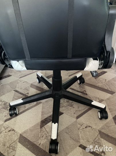 Компьютерное кресло