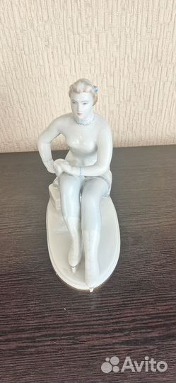 Статуэтка фарфор СССР Фигуристка
