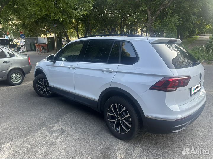 Volkswagen Tiguan 1.4 AMT, 2021, 10 800 км