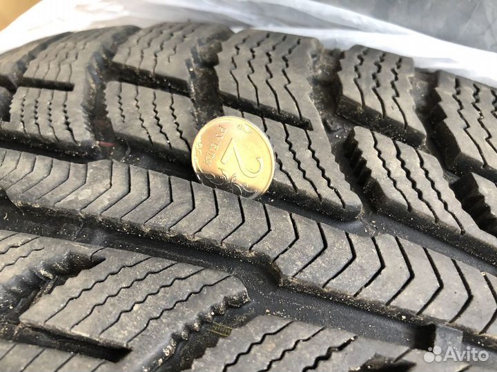 Bfgoodrich Winter T/A KSI 215/60 R16 95