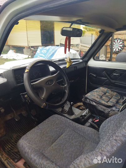 LADA 4x4 (Нива) 1.7 МТ, 1998, 123 000 км