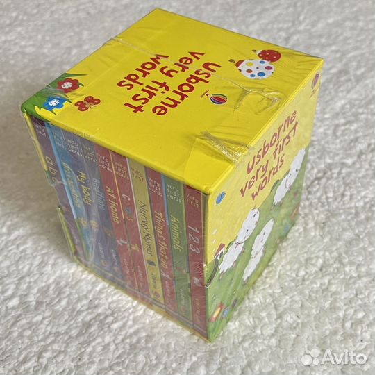 Usborne Very First Words. Новый Куб с 10 книгами