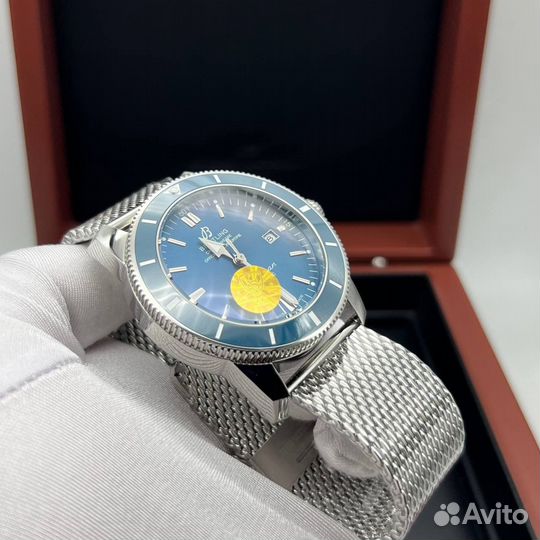 Часы Breitling Superocean Heritage 2