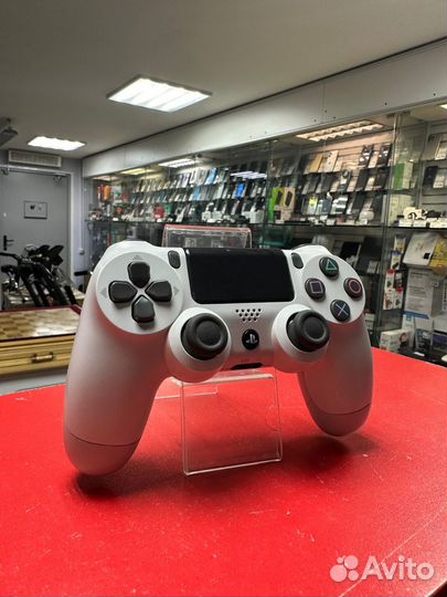 Геймпад Sony DualShock 4 v2 CUH-ZCT2E