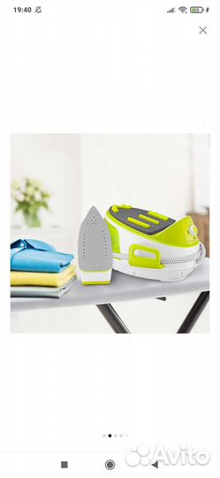 Паровая станция Kitfort кт-9120-2 бело-салатовая