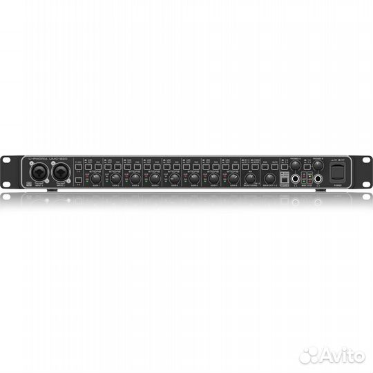 Студийный Аудиоинтерфейс Behringer UMC1820 - USB