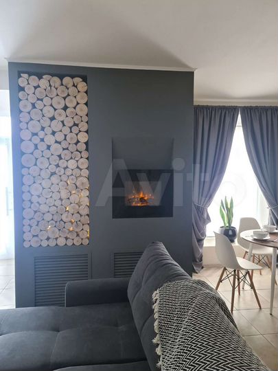 2-к. квартира, 56 м², 1/16 эт.