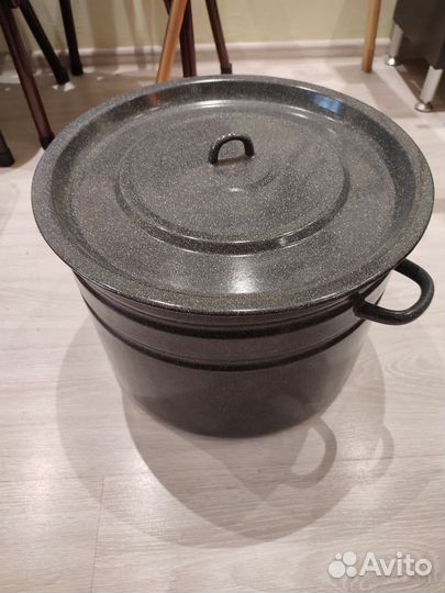 Кастрюля эмалированная 30 литров