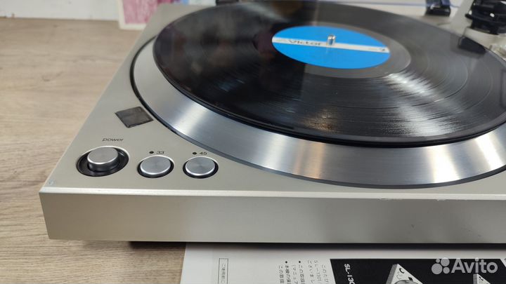 Проигрыватель винила Technics SL-1301. Japan