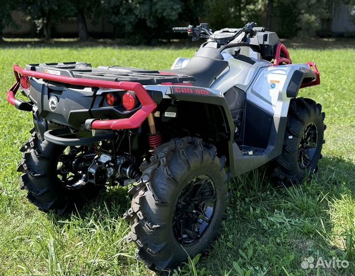 BRP can-am outlander xmr 1000 (2024)