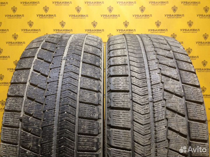 Bridgestone Blizzak VRX 215/55 R17