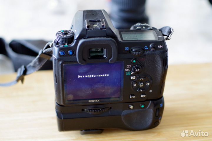 Pentax K-5 + 4 аккума