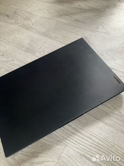 Ноутбук lenovo