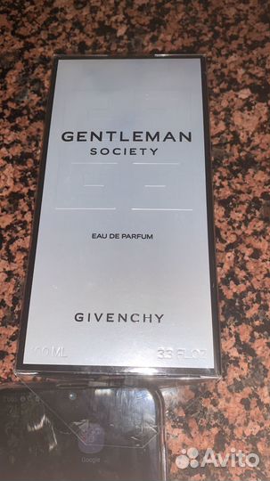 Givenchy Gentleman Society Eau de Parfum