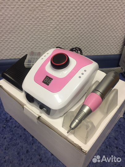 Аппарат для маникюра педикюра. Новый