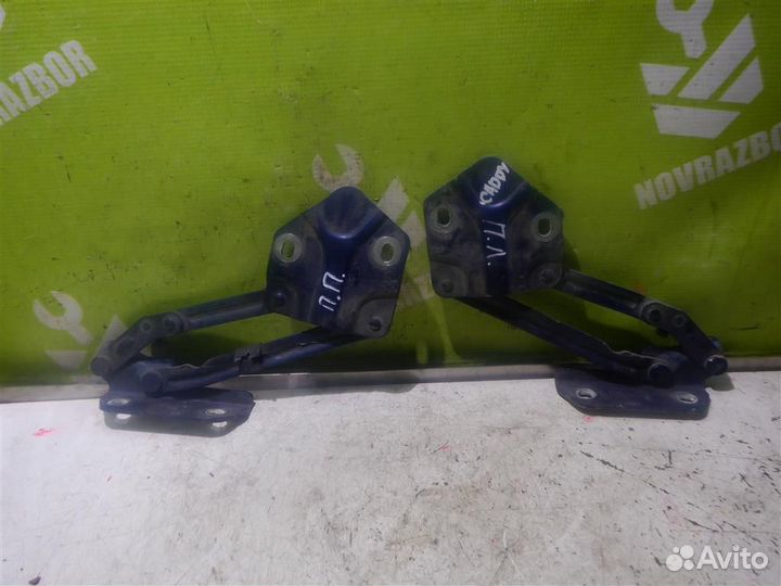 Петля капота Фольксваген Кадди Кэдди 3